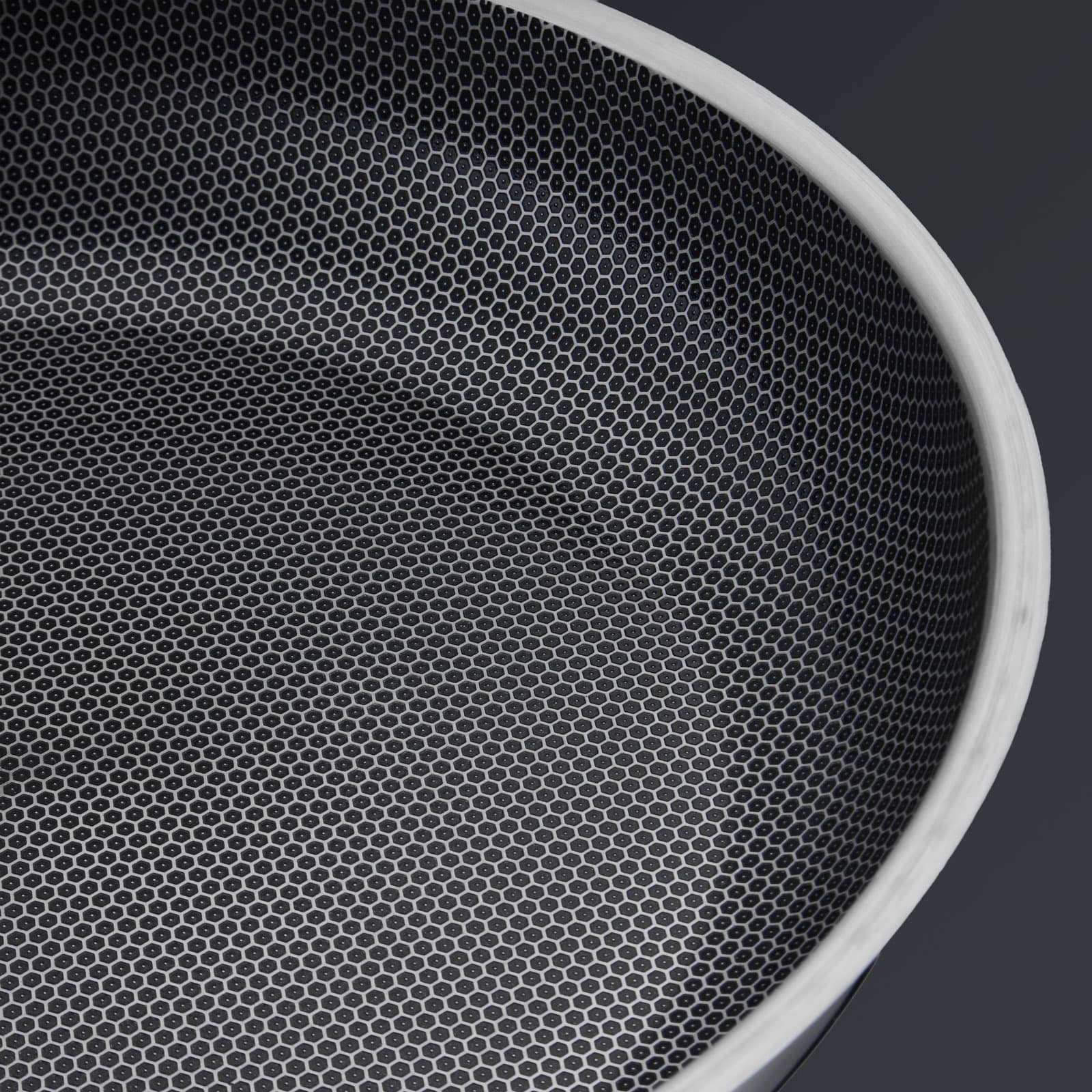 Hive Hybrid™ 24cm Frying Pan & Lid - Image 5